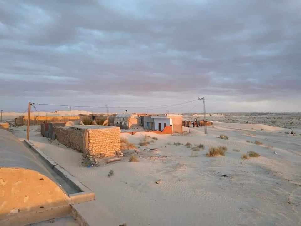 Grand Sud, la maison de sable Douz Extérieur photo